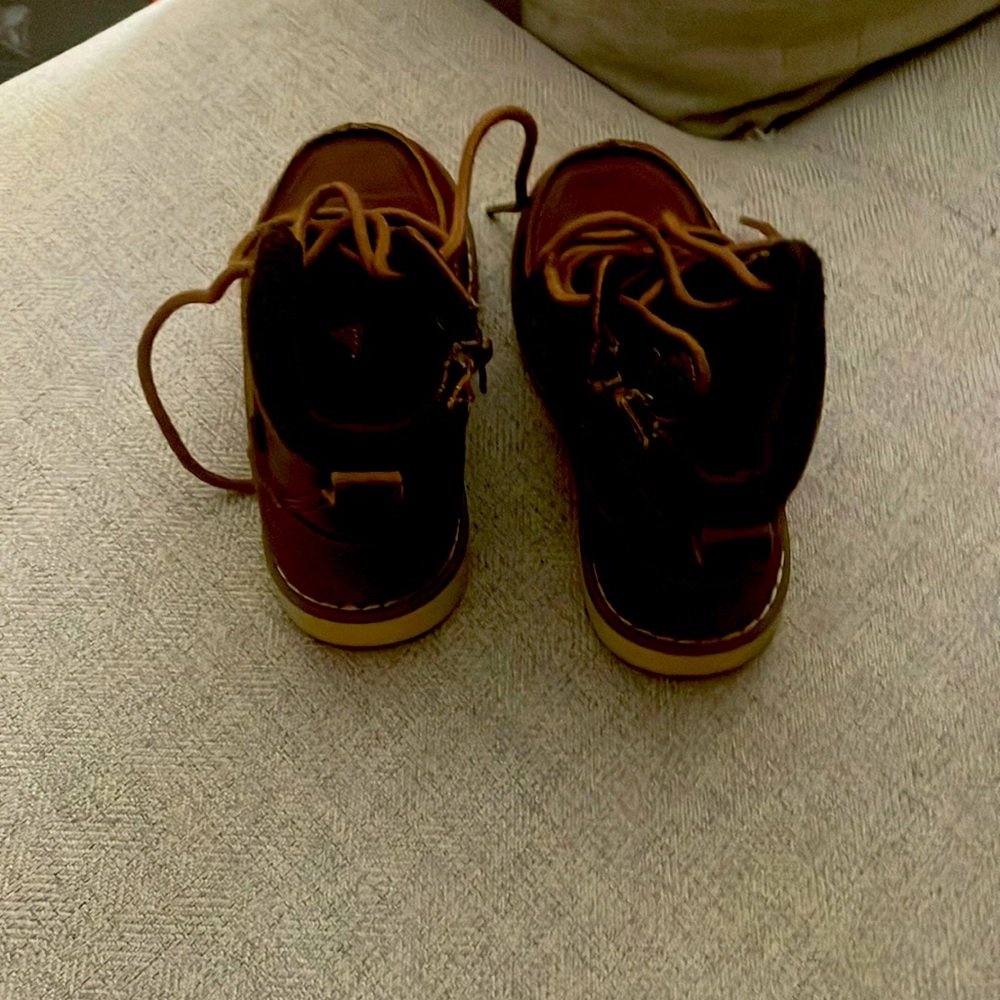 London fog toddler boots size 10m only wore a few times a lot of wears to go.